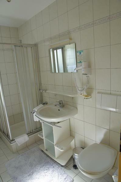 Hotel Krone Кресброн Экстерьер фото