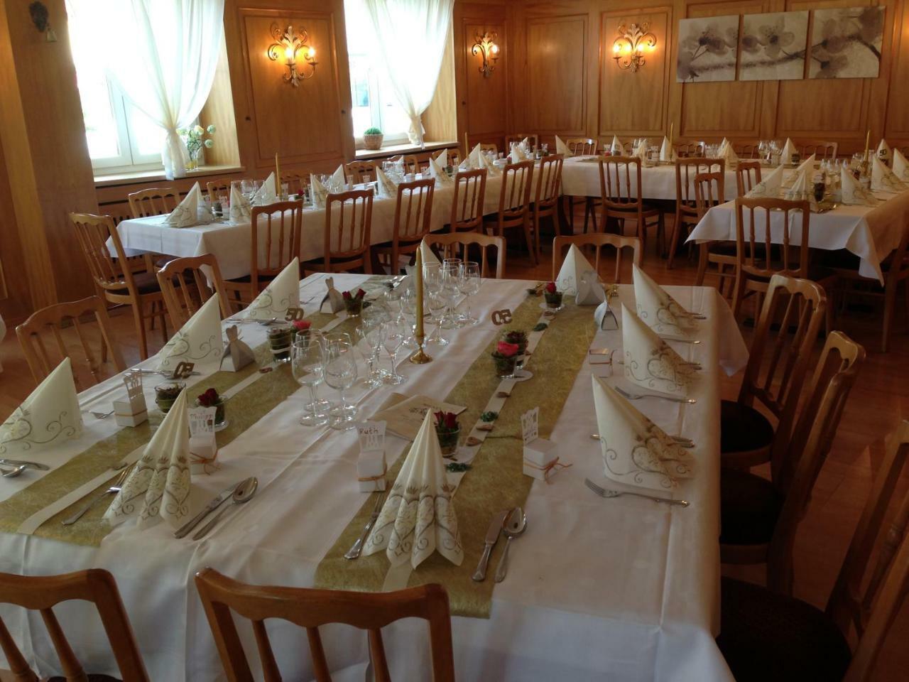 Hotel Krone Кресброн Экстерьер фото